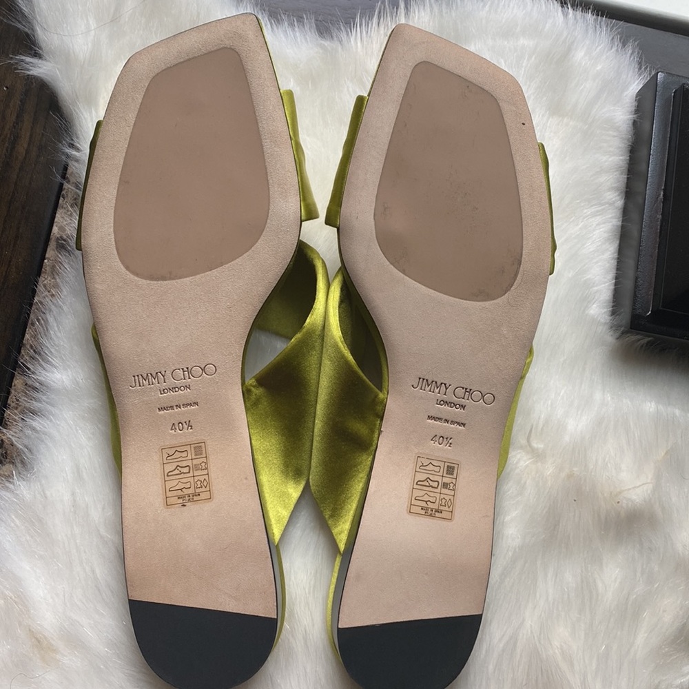 Jimmy Choo Flats Lime color - Picture 2 of 4